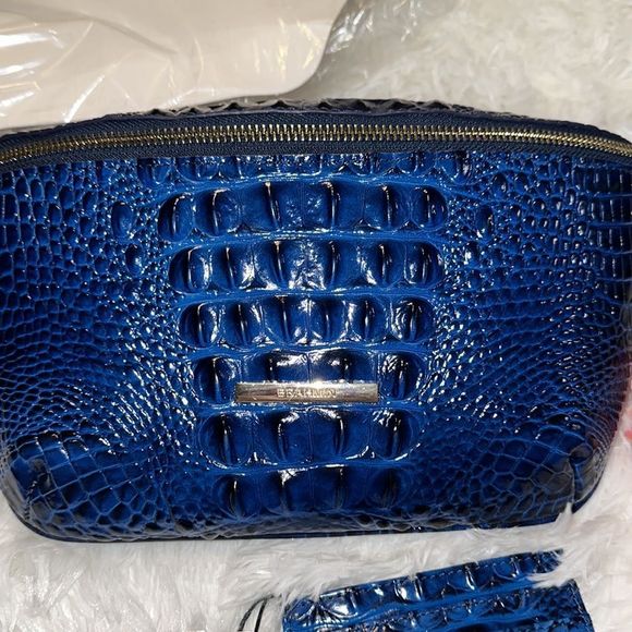 Brahmin Harker and Cheryl CC wallet in sapphire - Picture 4 of 14